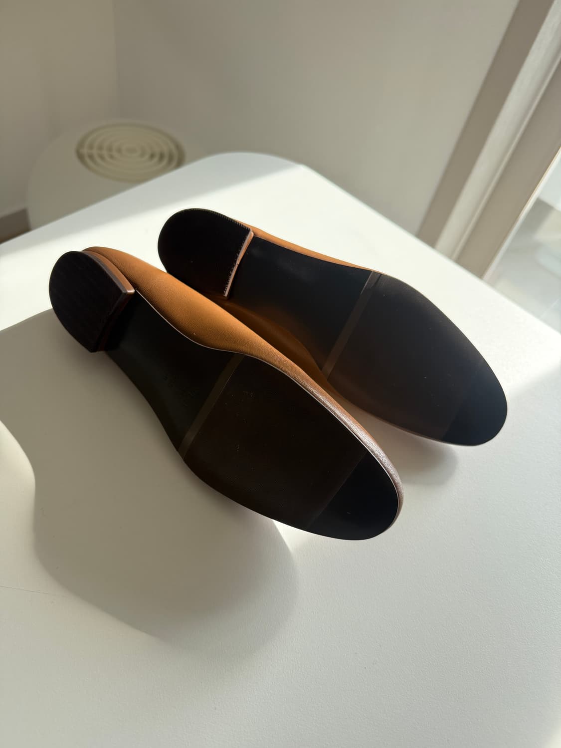 여자 갈색 내추럴 가죽 플랫슈즈 245 상품이미지5