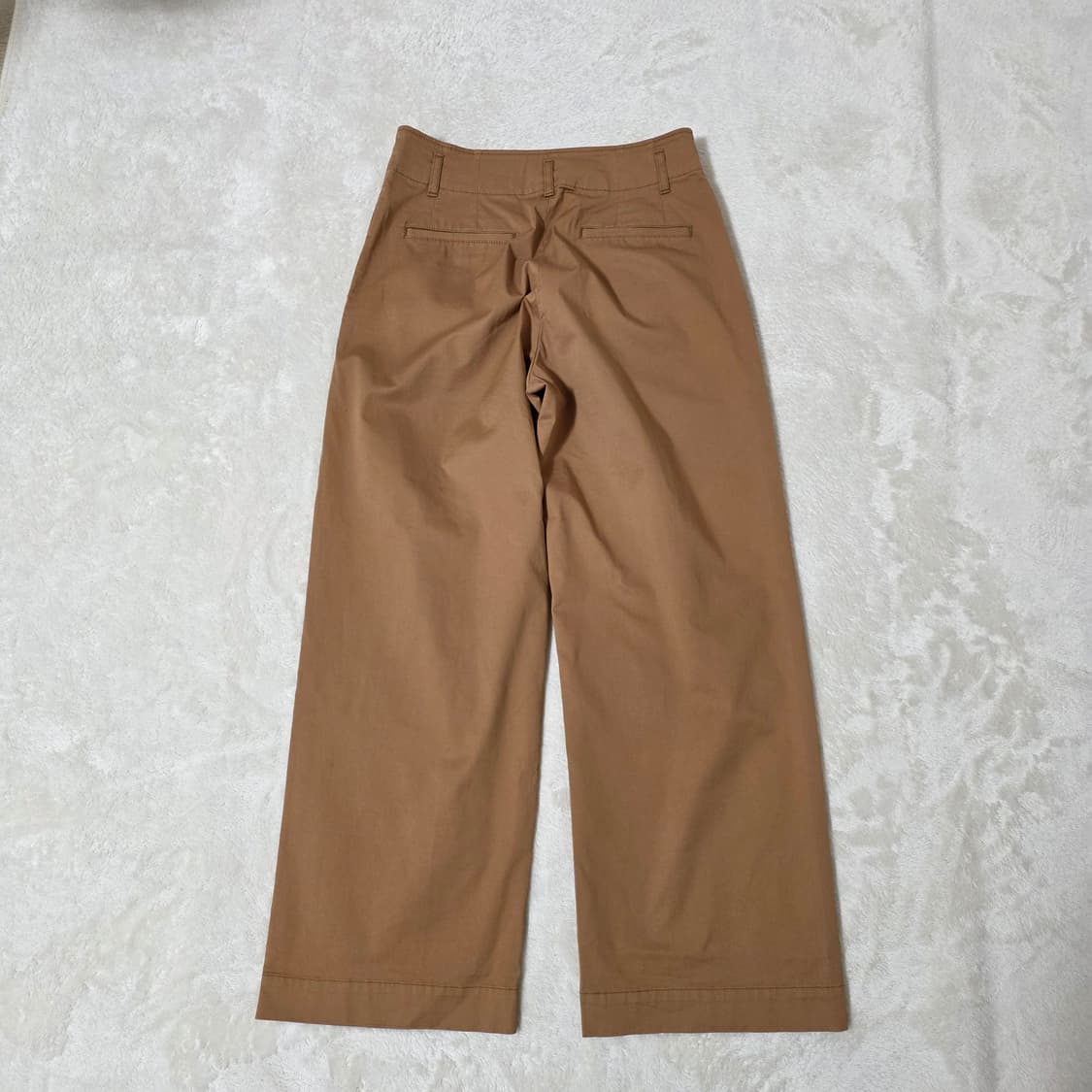 (27)여성 유니클로 원턱 와이드 치노 팬츠 카멜 상품이미지3
