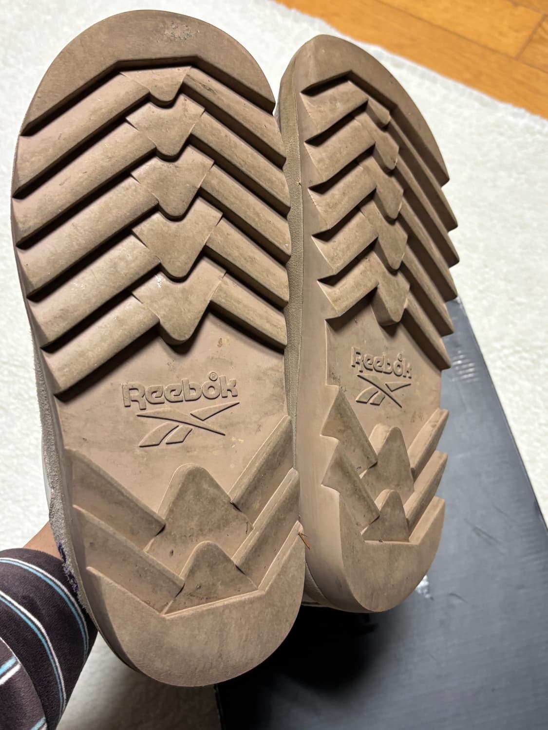 리복 니들스 비트닉 목 270 상품이미지6