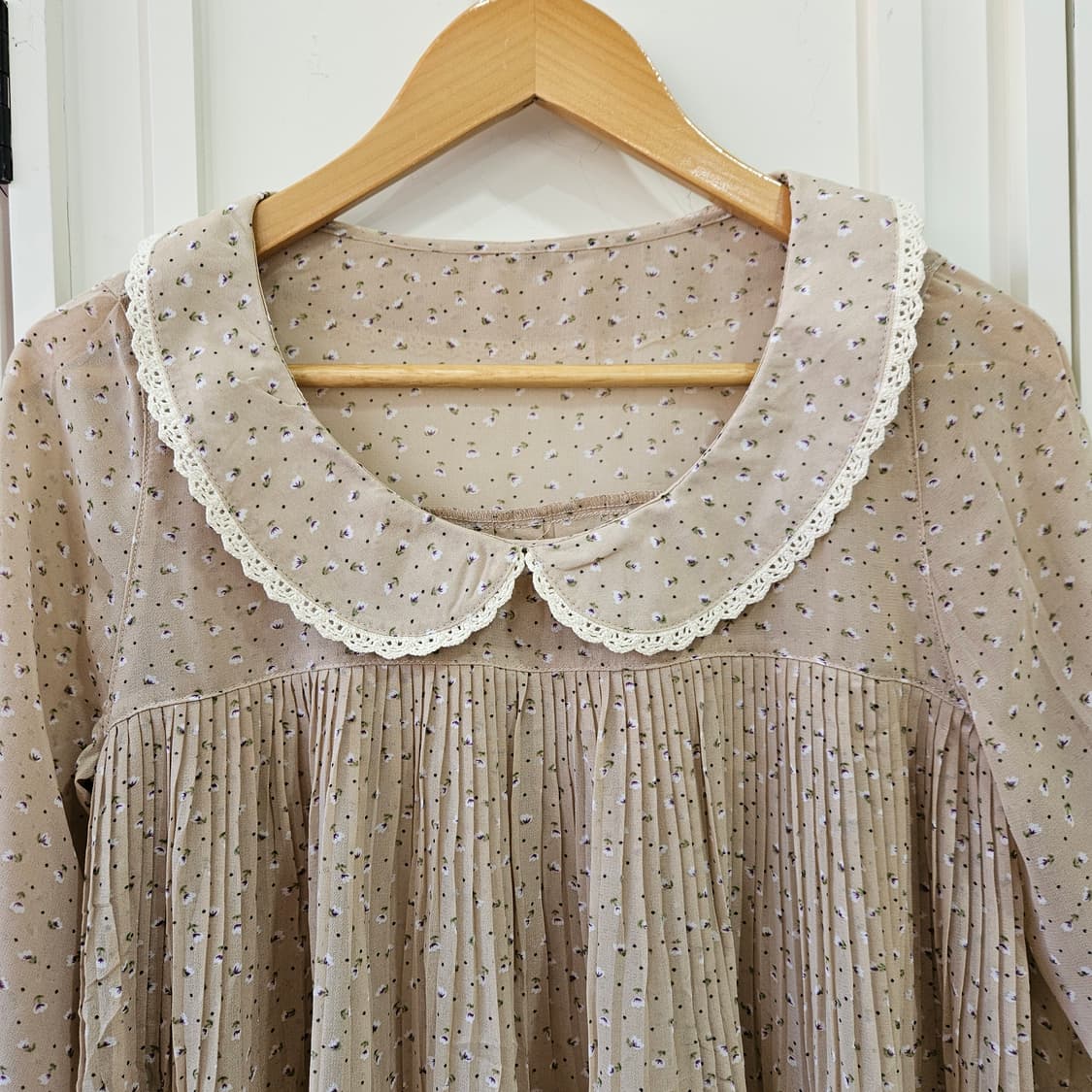 일본빈티지 잔꽃 레이스카라 블라우스 상품이미지3