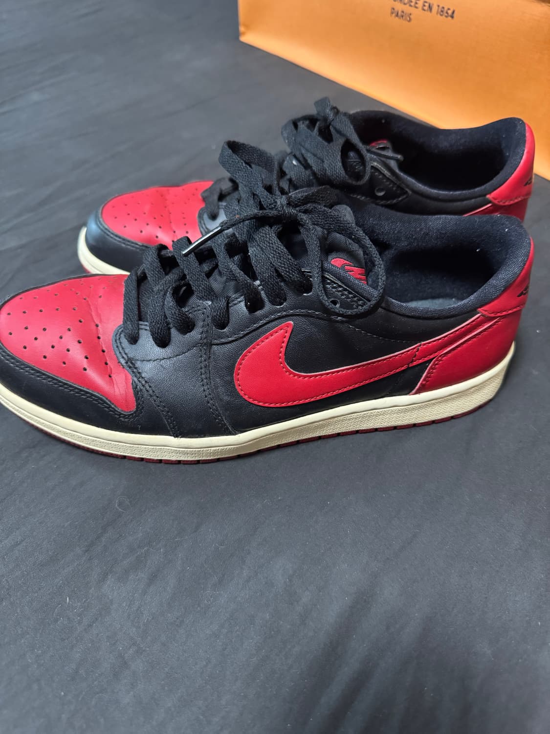 중고정품 2015 나이키 조던1 로우 레트로 OG 브레드 270mm 상품이미지1