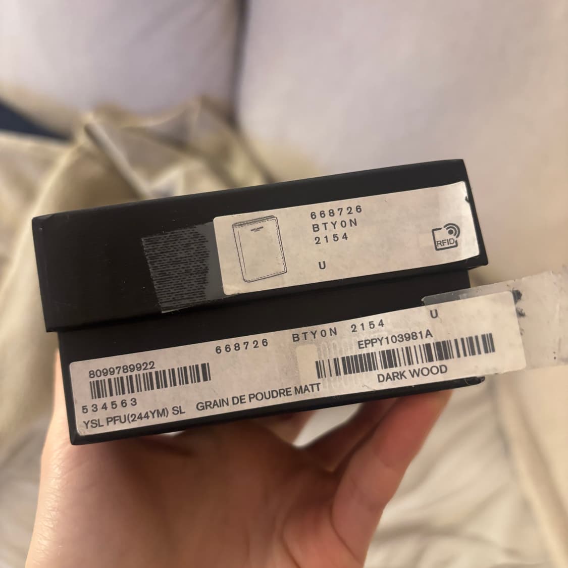 생로랑 남성지갑 상품이미지8