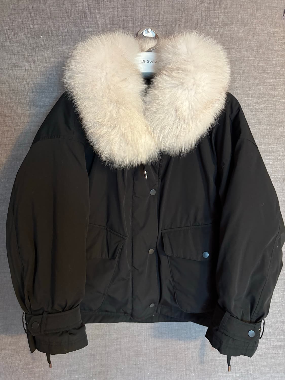 베네통 BENETTON 폭스퍼 패딩 블랙 42사이즈 상품이미지1