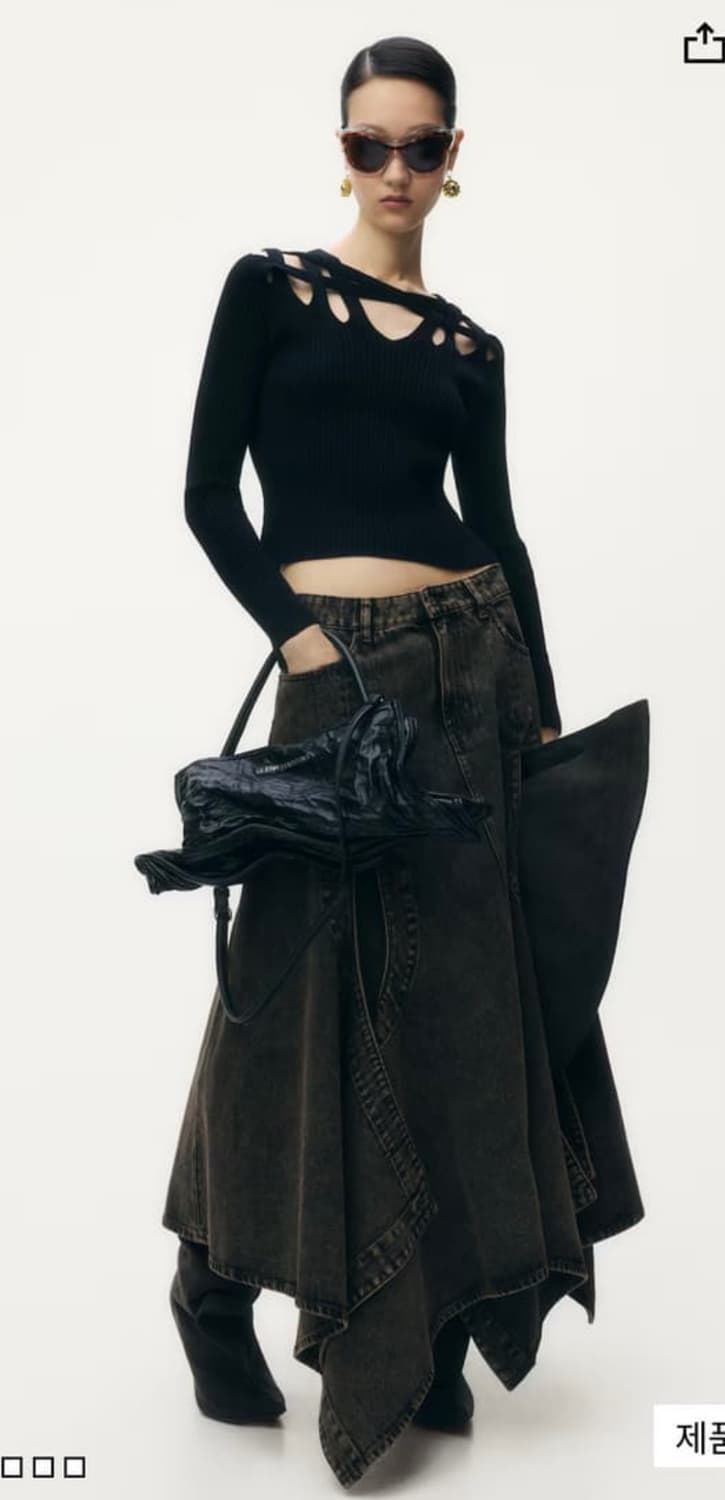 (새상품 급처!!))H&m 글렌마티스 리브니트 컷아웃탑 상품이미지3