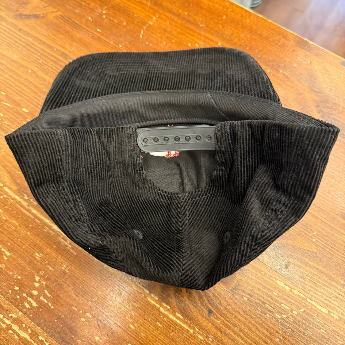 말보루 코듀로이 블랙/레드 캡 상품이미지4