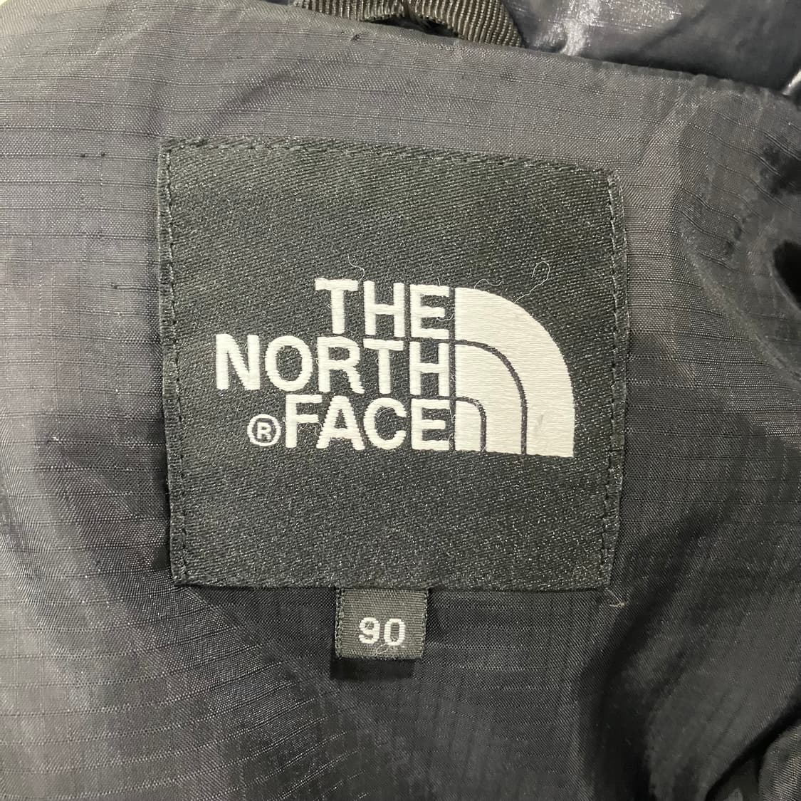 315 노스페이스 유광 경량패딩 상품이미지2