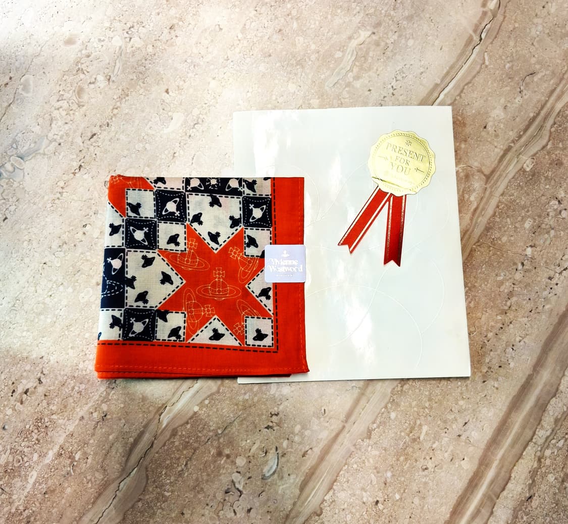 비비안웨스트우드 면 손수건 7 (새상품 with Case) 상품이미지4