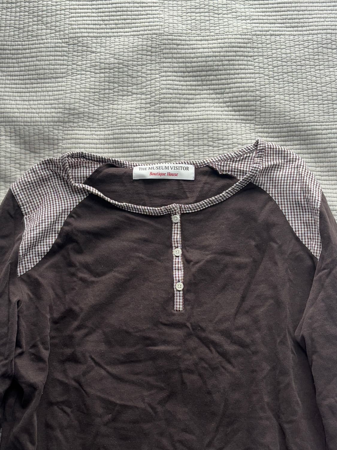 더뮤지엄비지터 check mixed henley neck T 상품이미지3