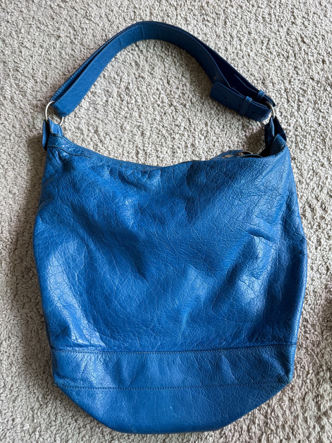 발렌시아가 클래식 데이 모터백 상품이미지7