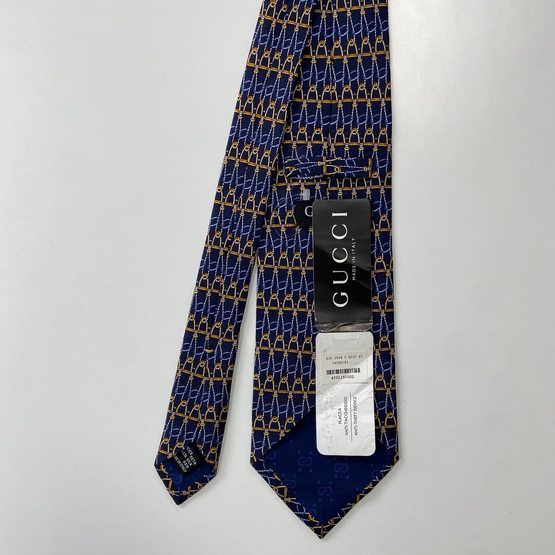 택달린 미사용품 구찌(GUCCI)  명품 정품 넥타이 상품이미지2