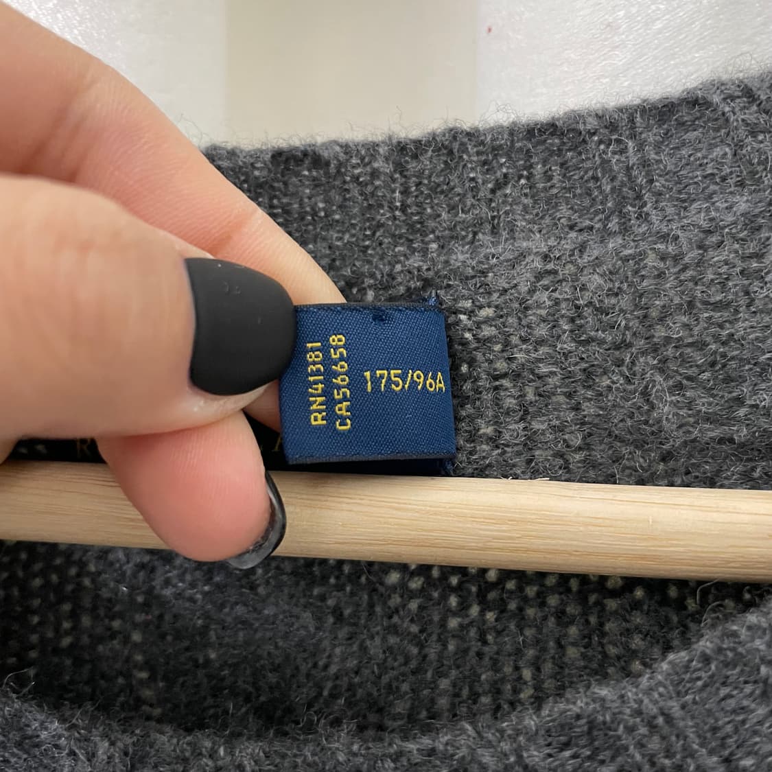 폴로 챠콜 꽈배기 니트 상품이미지6