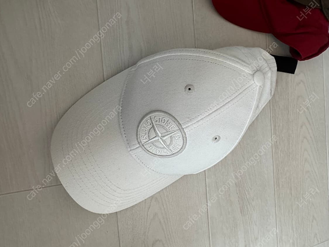 스톤아일랜드 볼캡 화이트 상품이미지1
