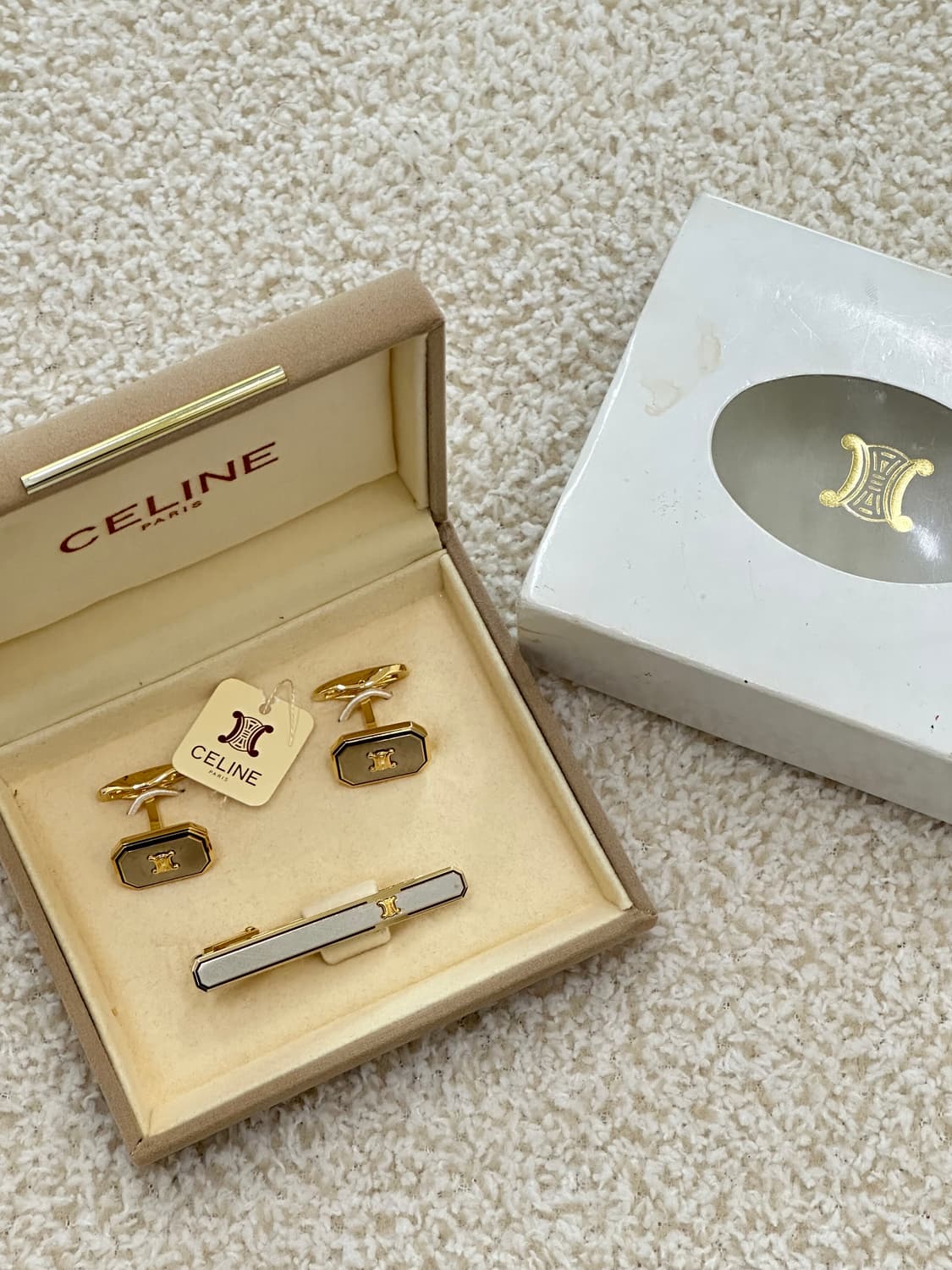 셀린느 넥타이핀+커프스링크 세트 상품이미지1