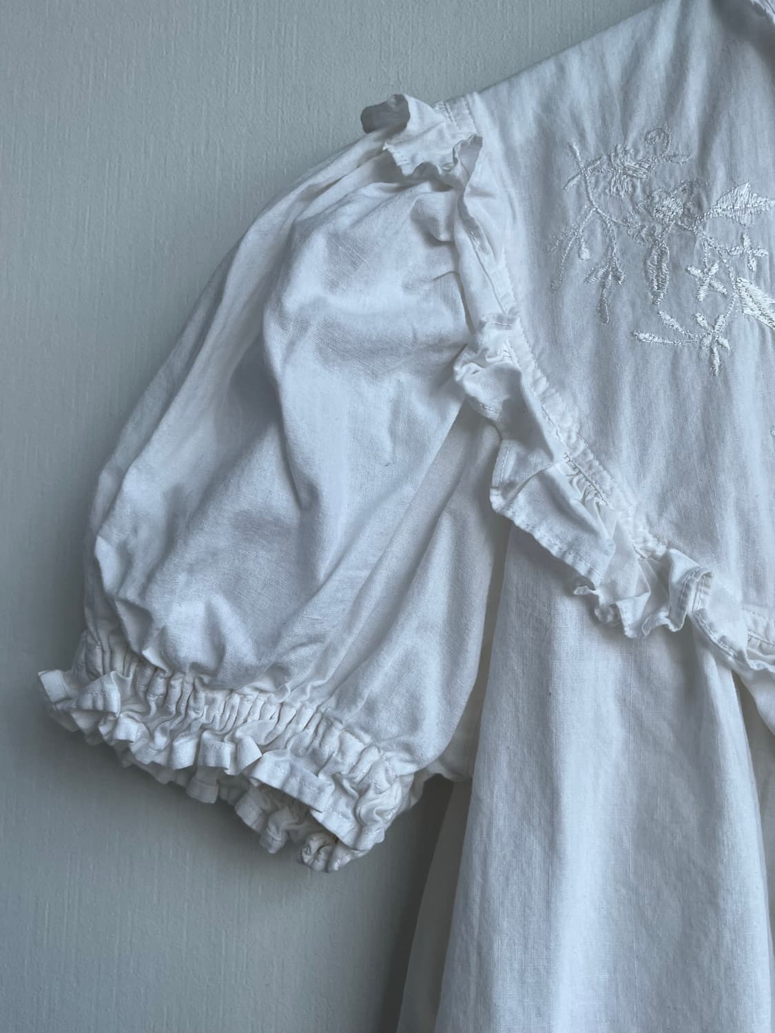 퍼프 레이스 프릴 반팔 블라우스 상품이미지3