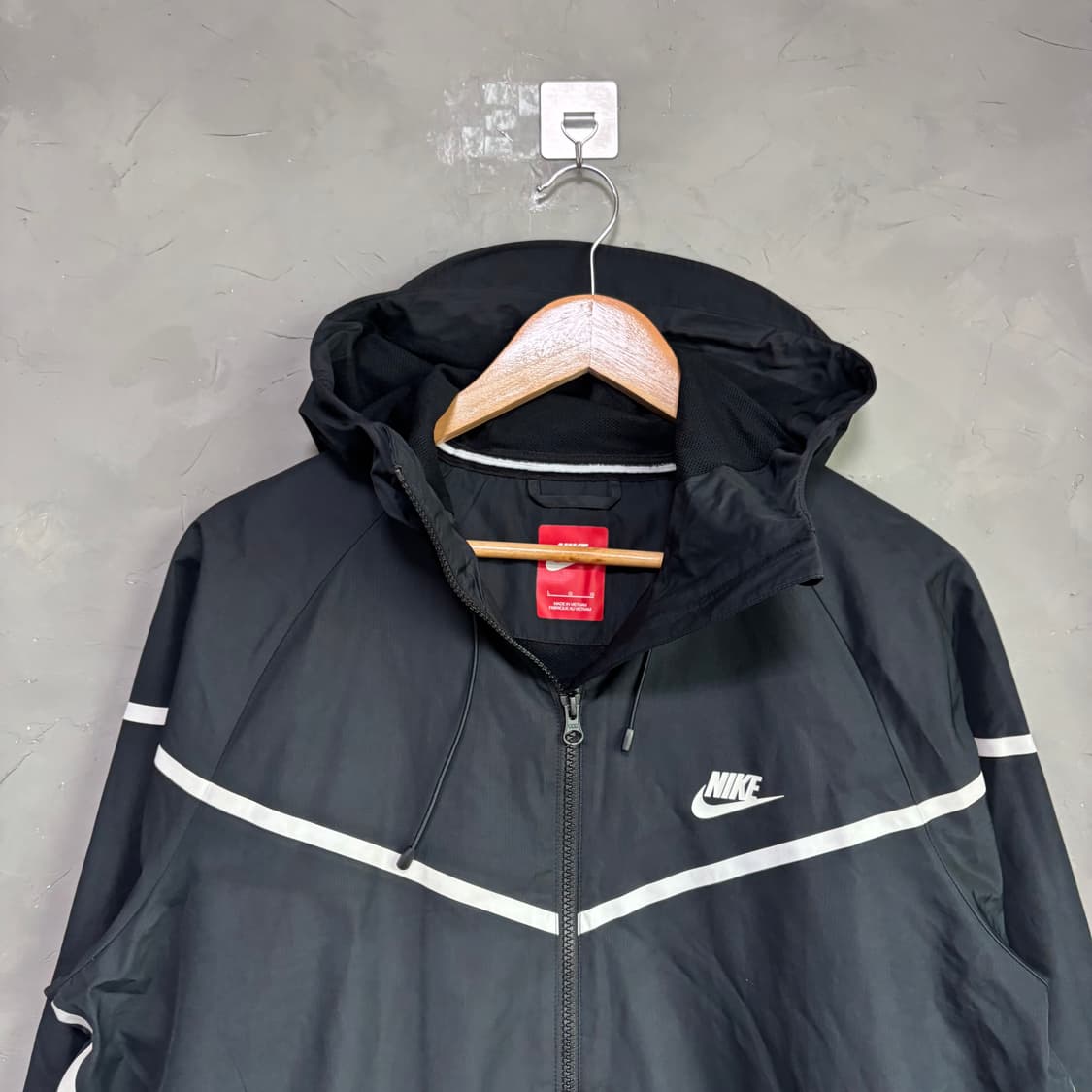 나이키 테크 윈드러너 바람막이  상품이미지2