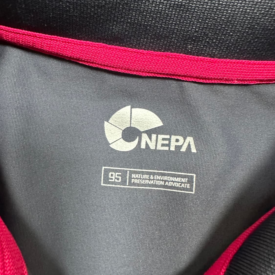 ✨ (만원 빈티지) 네파 여성 기능성 카라 반팔티  상품이미지3