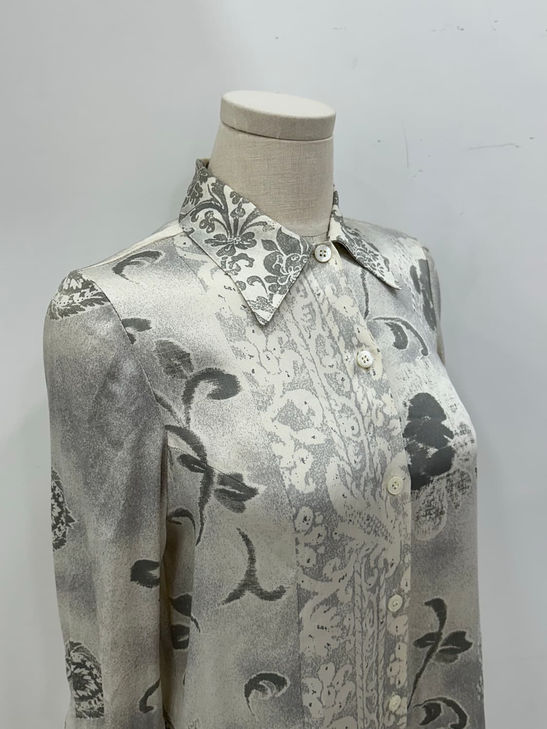 에트로 블라우스 상품이미지6