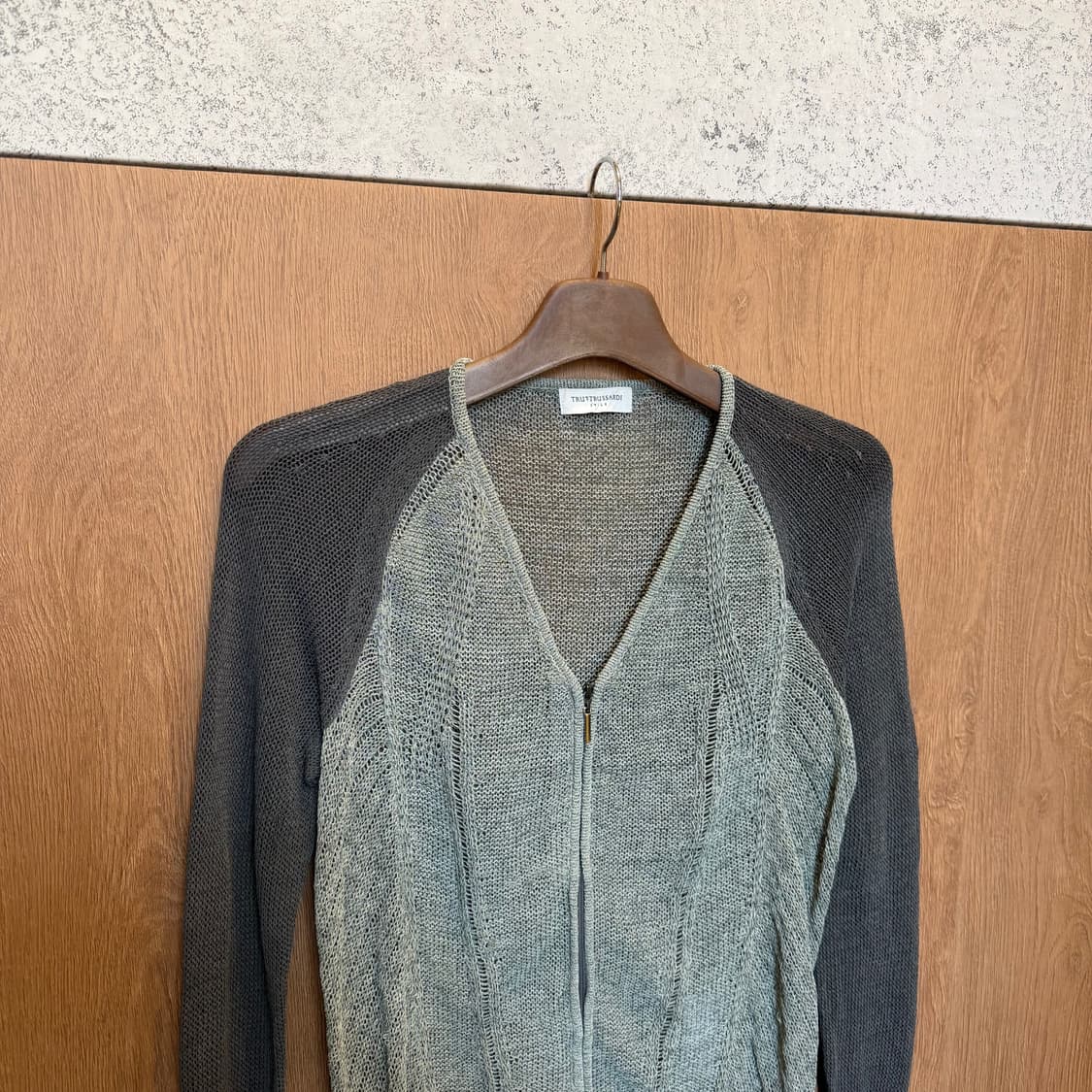 빈티지 브이넥 니트 집업 가디건 래글런 슬리브 배색 디테일 카키 상품이미지3