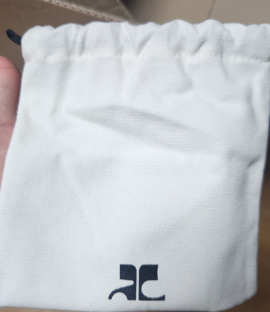 꾸레쥬 엔벨롭 카드홀더 상품이미지3