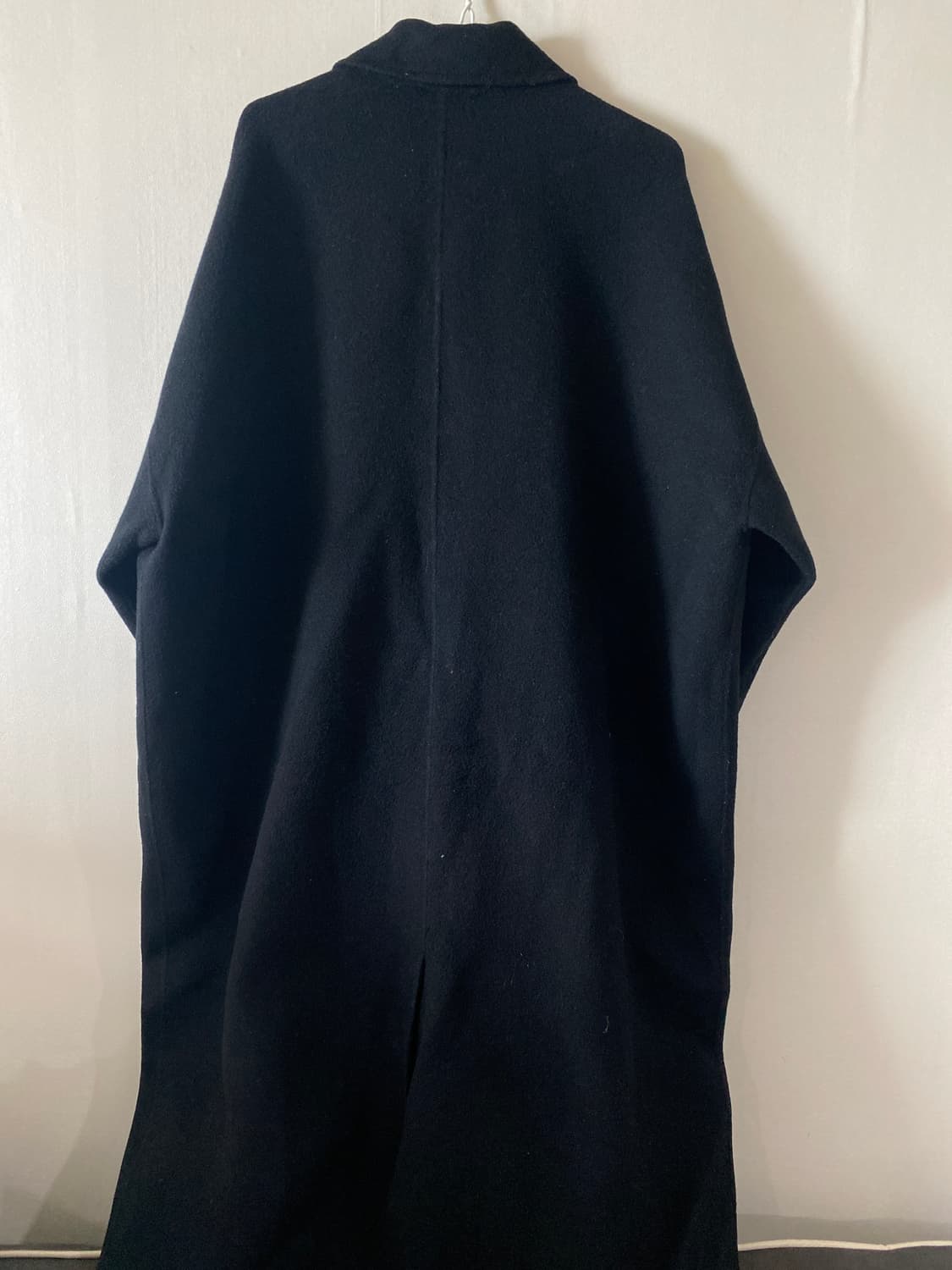 스튜디오 톰보이 블랙 롱 코트 90 상품이미지4