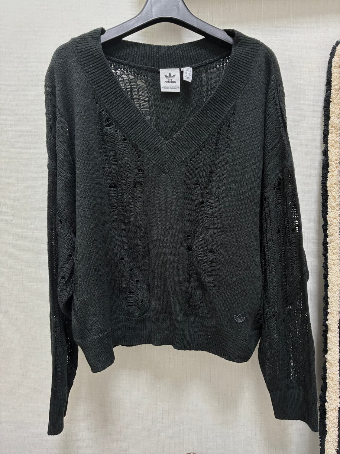 ADIDAS 스웨트셔츠 black IW0261 상품이미지3