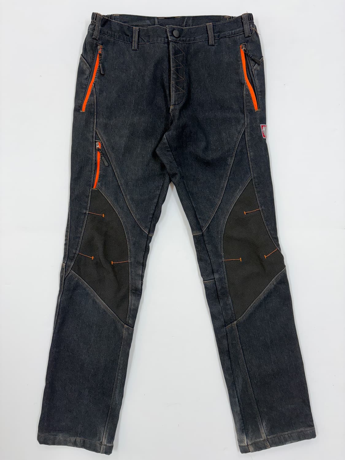 블랙야크 데님st 트래킹팬츠 상품이미지1