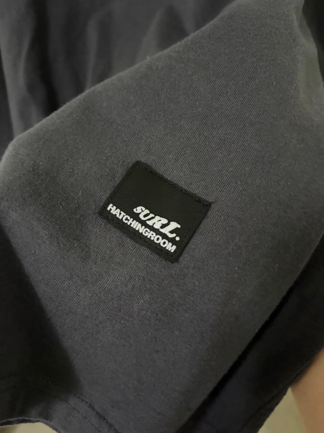 해칭룸XSURL 롱슬리브 4 상품이미지2