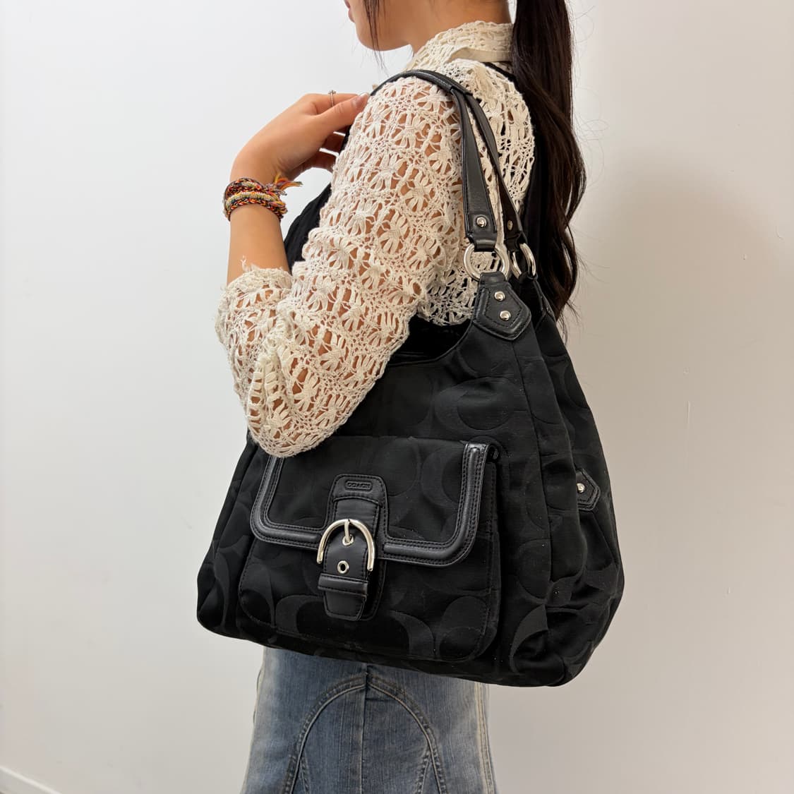 코치 블랙 숄더백 호보백 가방 상품이미지1