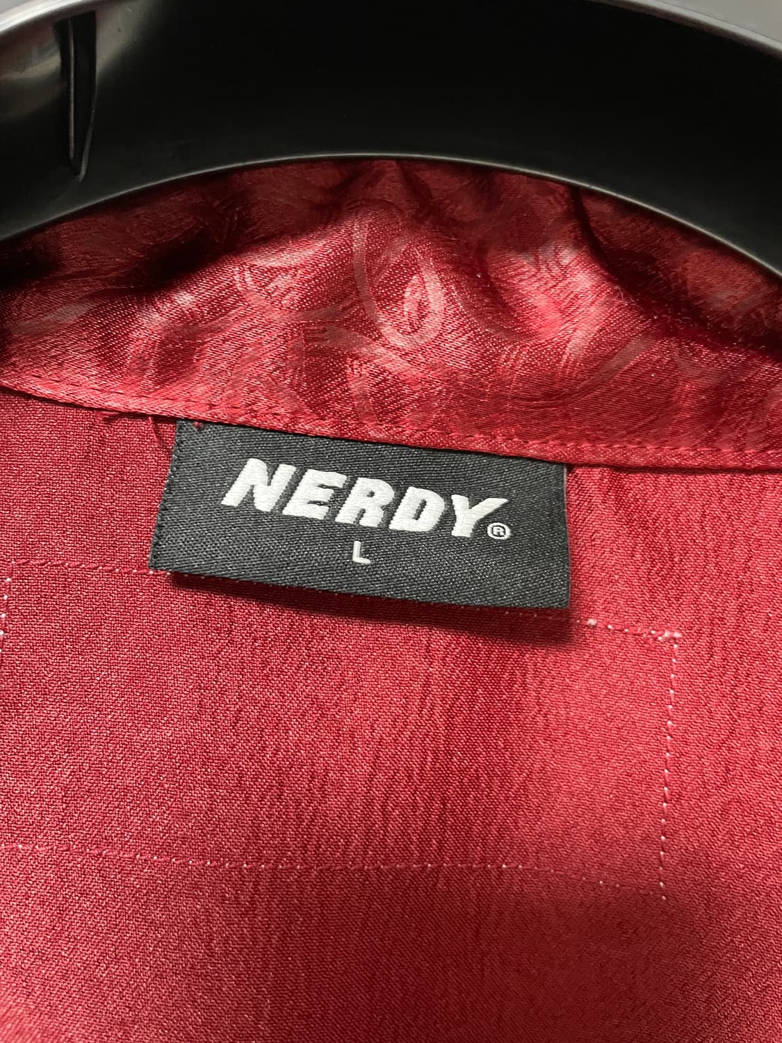 NERDY 널디 오버핏 오리엔탈 새틴 버건디 져지 트랙탑 L 상품이미지6