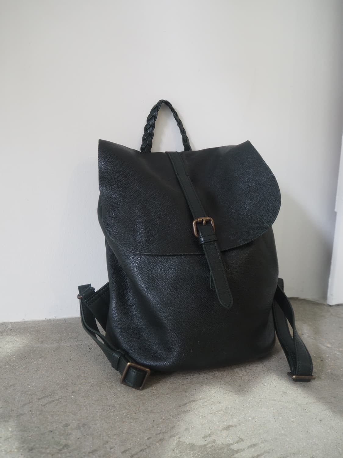 vintage leather backpack  상품이미지1