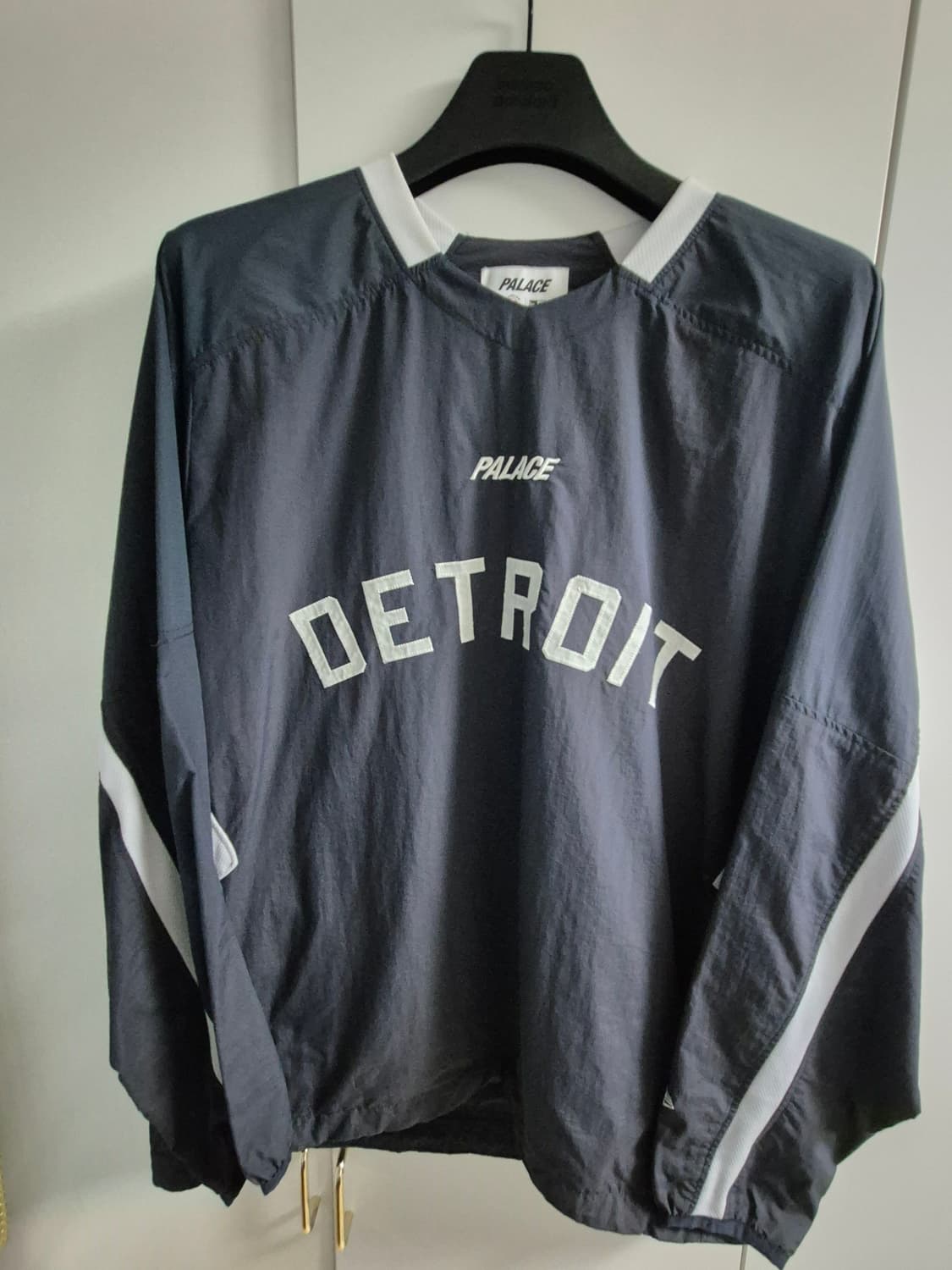 팔라스 디트로이트 바람막이 상품이미지1