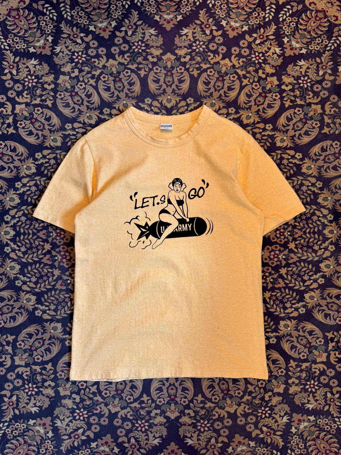 아웃스탠딩 핀업걸 옐로우 멜란지 티셔츠 상품이미지1