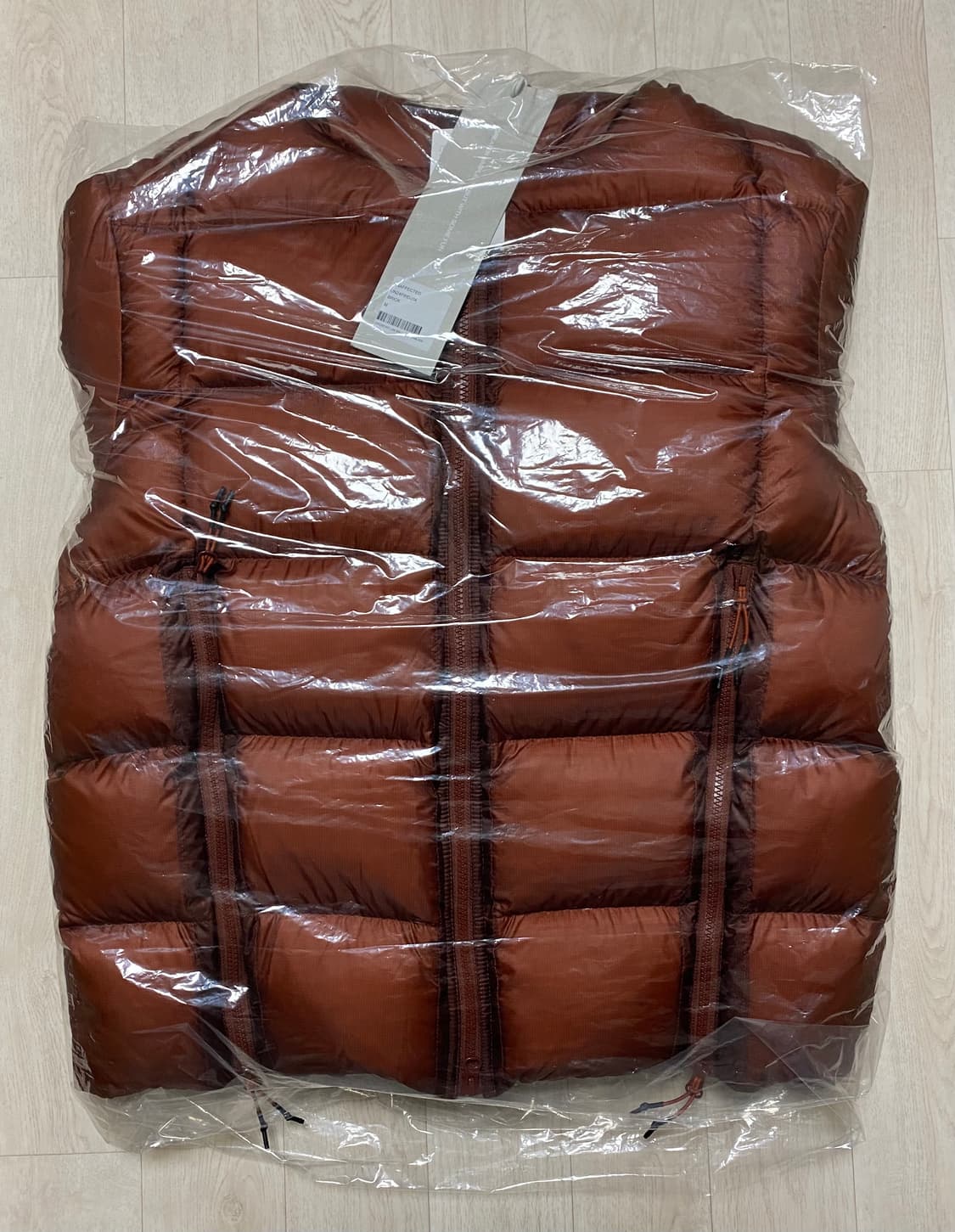 언어펙티드 LS 후드 다운 점퍼 24FW 브릭 색상 m 상품이미지4