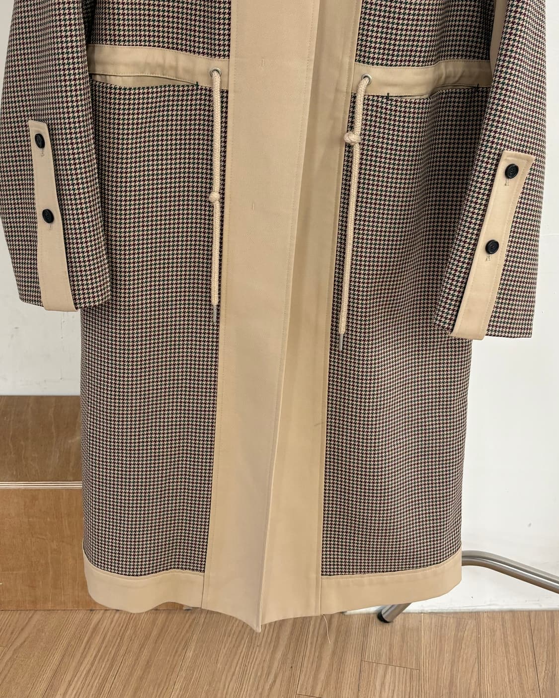 앤더슨 벨 체크 콘트라스트 우스티드 트렌치 코트 상품이미지5