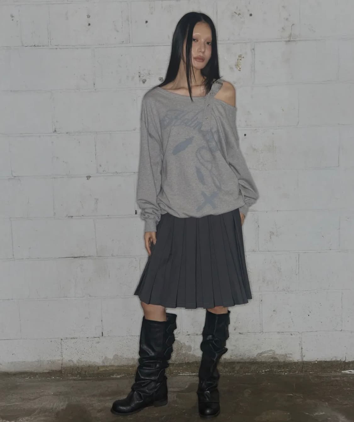 원숄더 버클 스웻셔츠 (MELANGE GRAY)_F24ZB063 상품이미지3