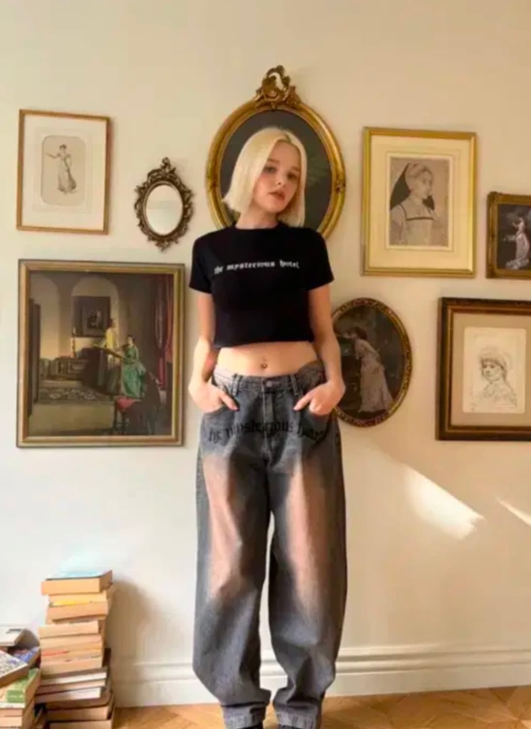 더미스테리어스호텔 핑크 데님 (르세라핌 착용) 상품이미지1