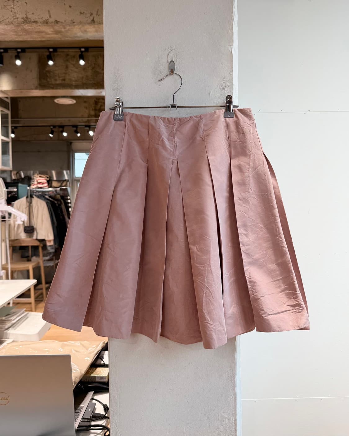 프라다 핑크 실크 핀턱 랩 미디스커트  상품이미지5