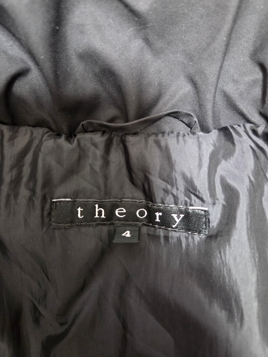 띠어리 여성 롱 다운 패딩 상품이미지9