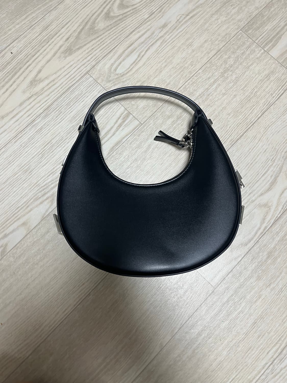 오소이 토니백 미니 블랙 새상품급 상품이미지7
