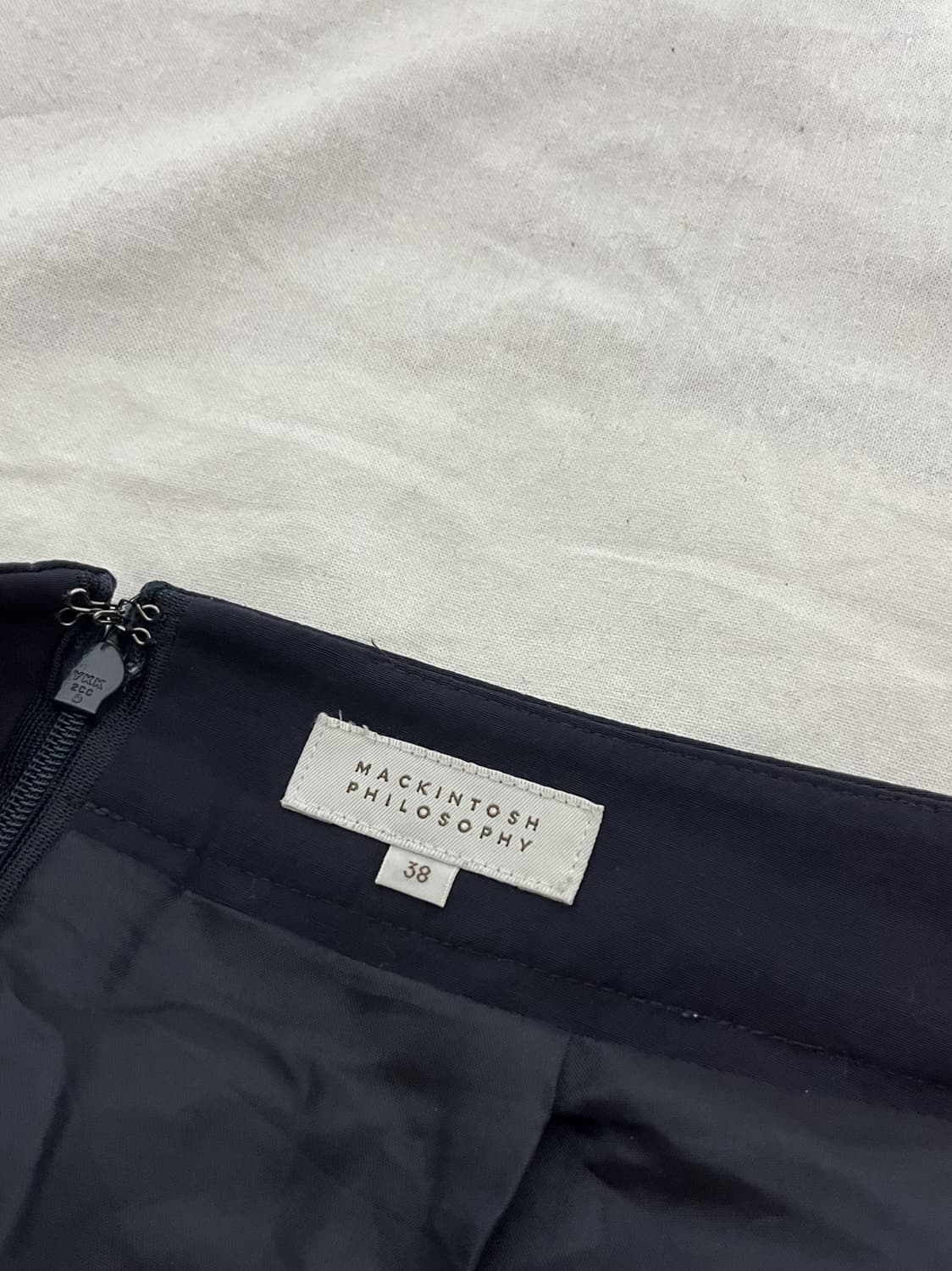 Mackintosh Philosophy 나일론 미디 스커트 상품이미지6