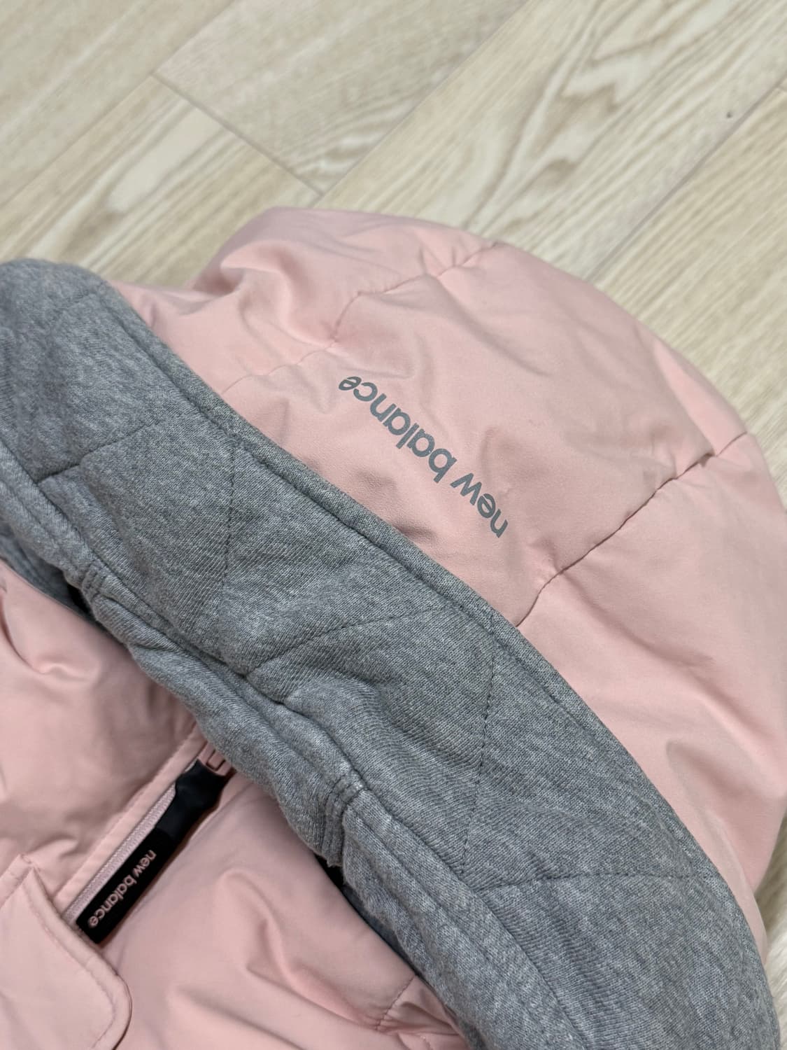 여성 S / 뉴발란스 연아 패딩 딸기우유 상품이미지6