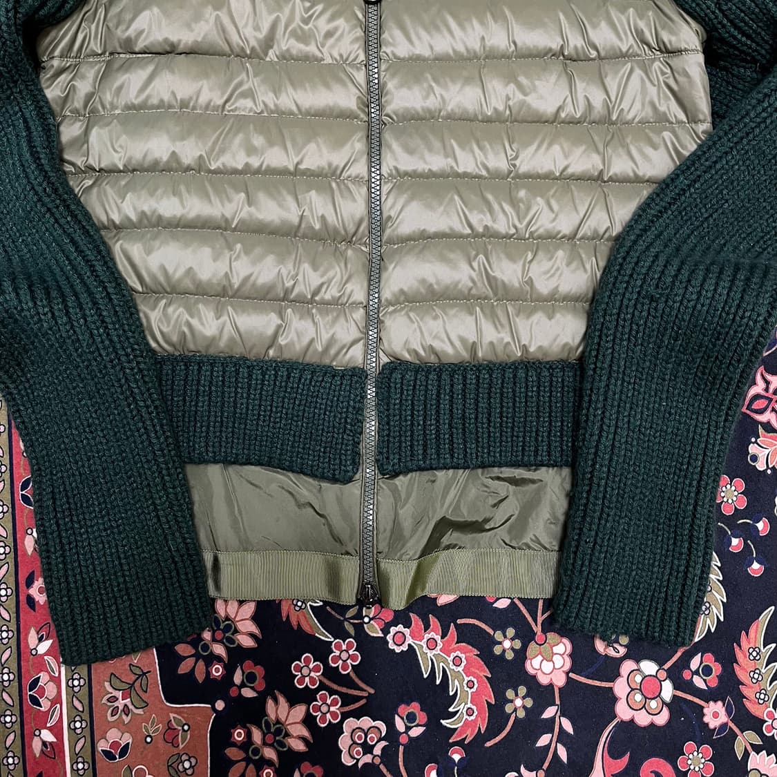 여성 패딩 집업 니트 가디건 M 상품이미지3