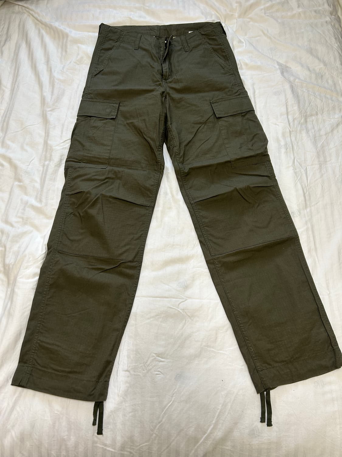 칼하트 WIP 콜룸비아 레귤러 카고 팬츠 사이프러스 카키 상품이미지2