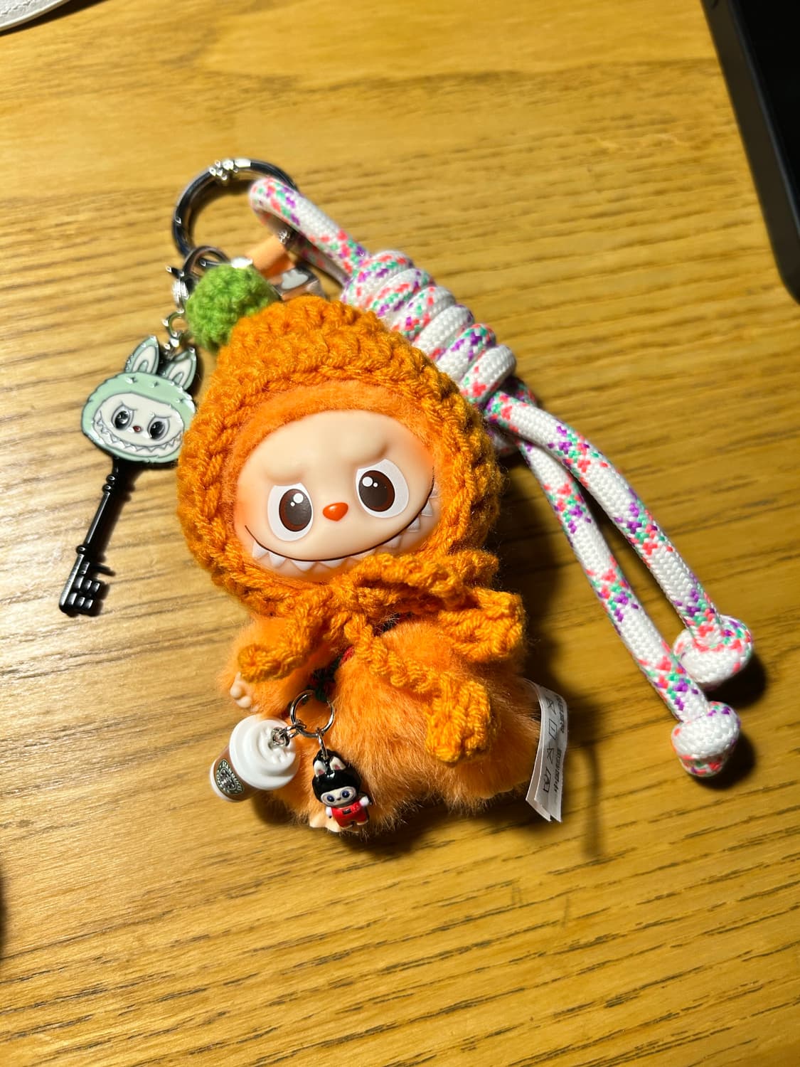 🙊미니라부부 내 마음속 비밀번호”Z”커스텀키링 상품이미지4