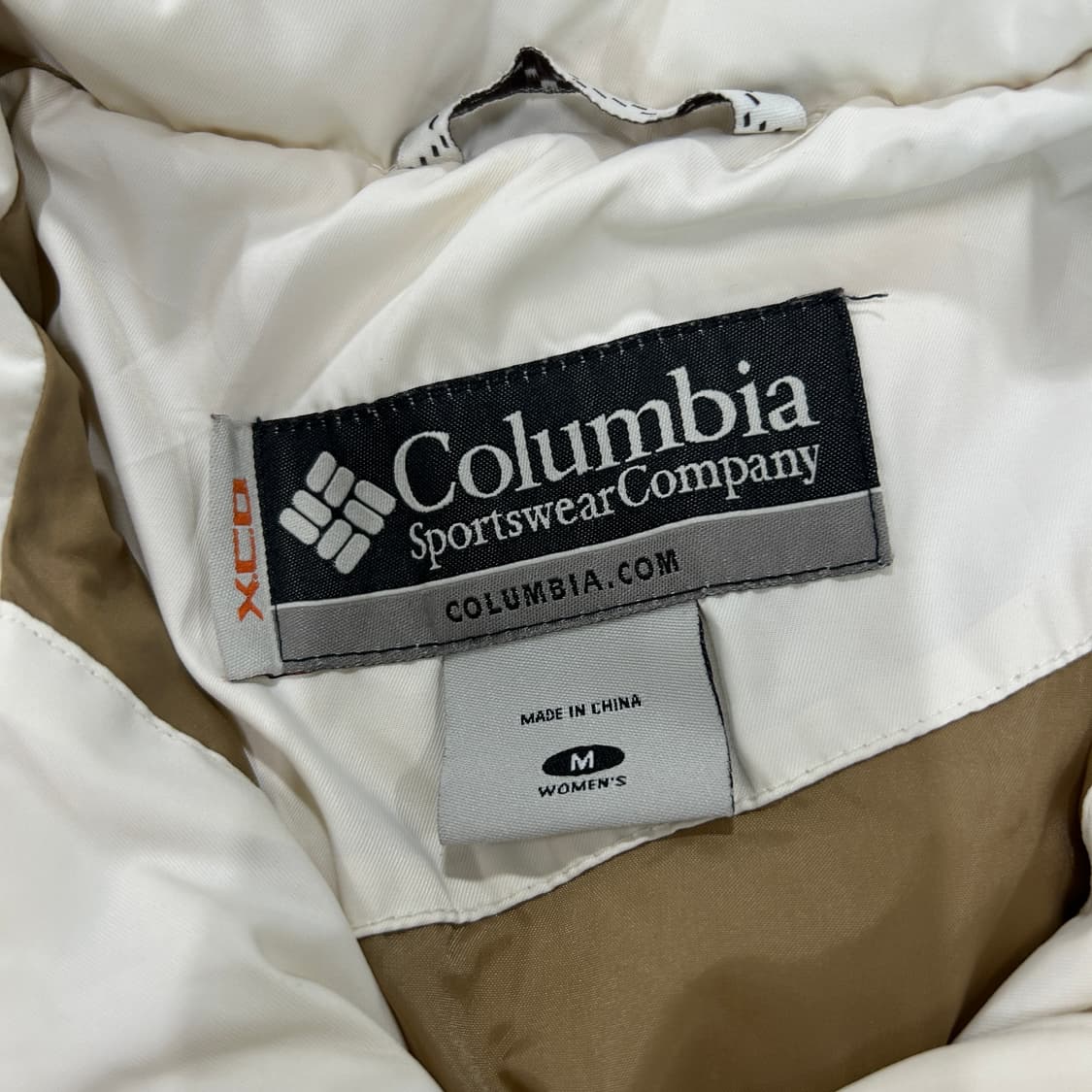 컬럼비아 아이보리 패딩 자켓 m 상품이미지2