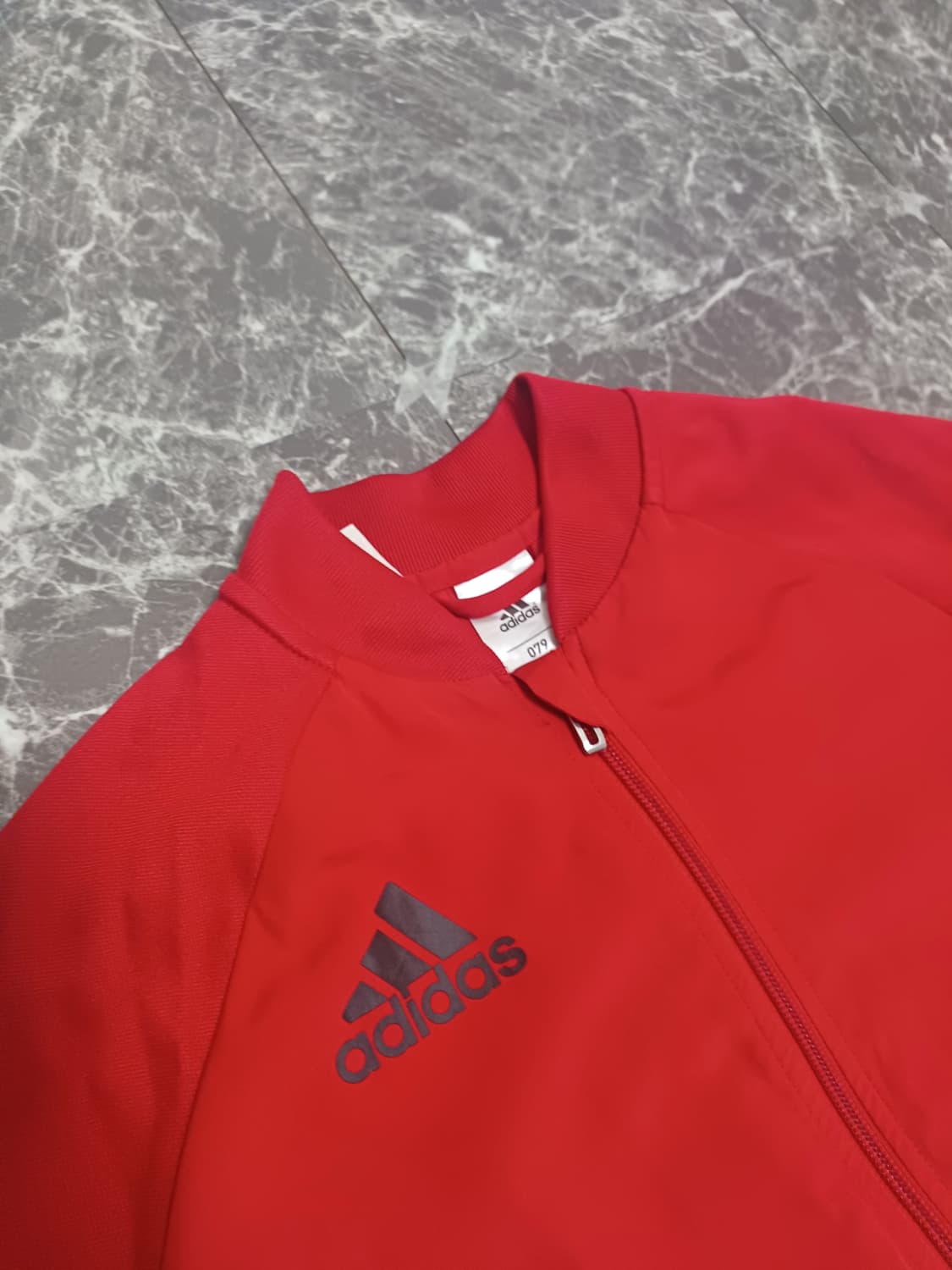 아디다스 트레이닝 집업 / 170사이즈 (청소년·여성 가능)
 상품이미지3