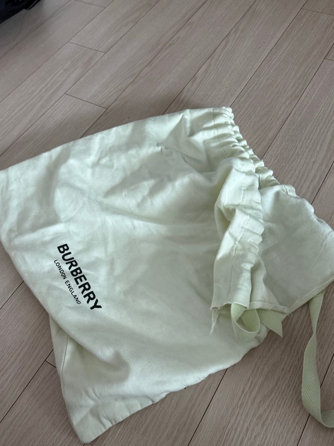 버버리 체크 스니커즈 44사이즈 상품이미지9