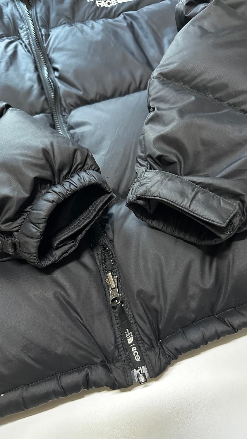 노스페이스 눕시 블랙 패딩 상품이미지4