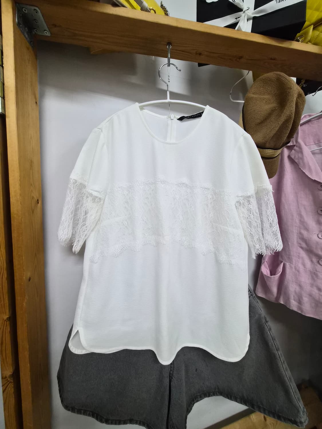 자라 레이스티. 럭키룸 플레어 그레이진 상품이미지2