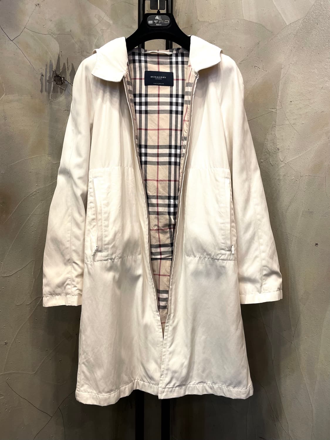 정품)) 버버리 런던 크림색 후드 코트 바람막이 55~55반 상품이미지5